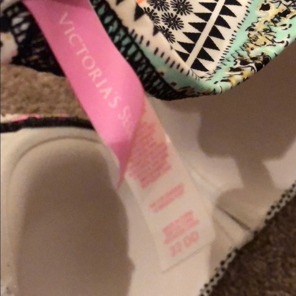 Swim top - Picture 3 of 3